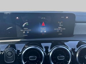 Mercedes CLA250 bild 16