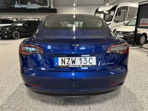 Tesla Model 3 bild 3