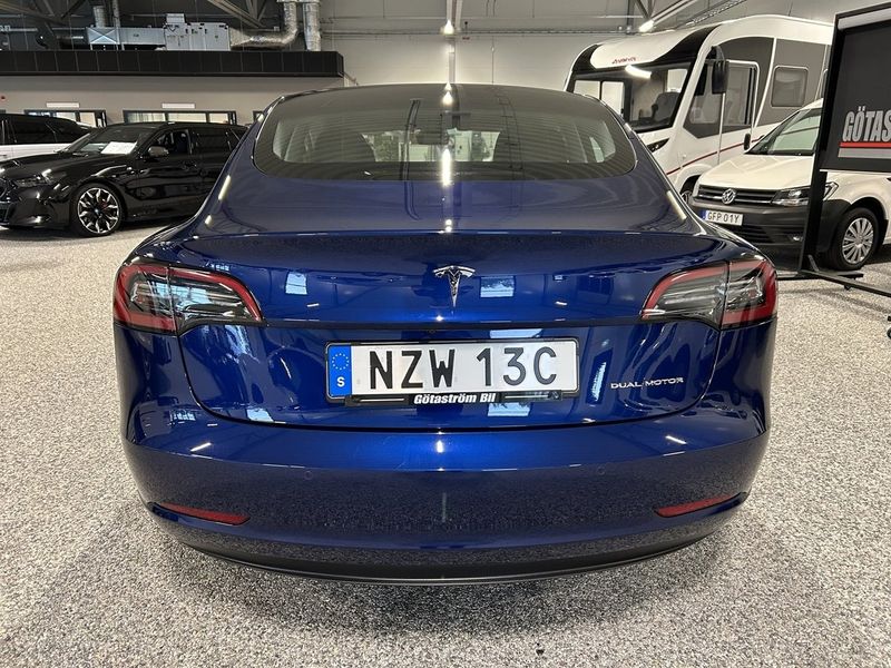 Tesla Model 3 bild 3