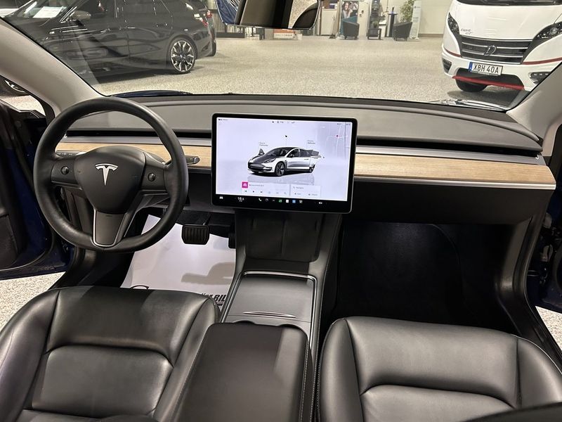 Tesla Model 3 bild 19
