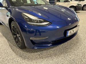 Tesla Model 3 bild 6
