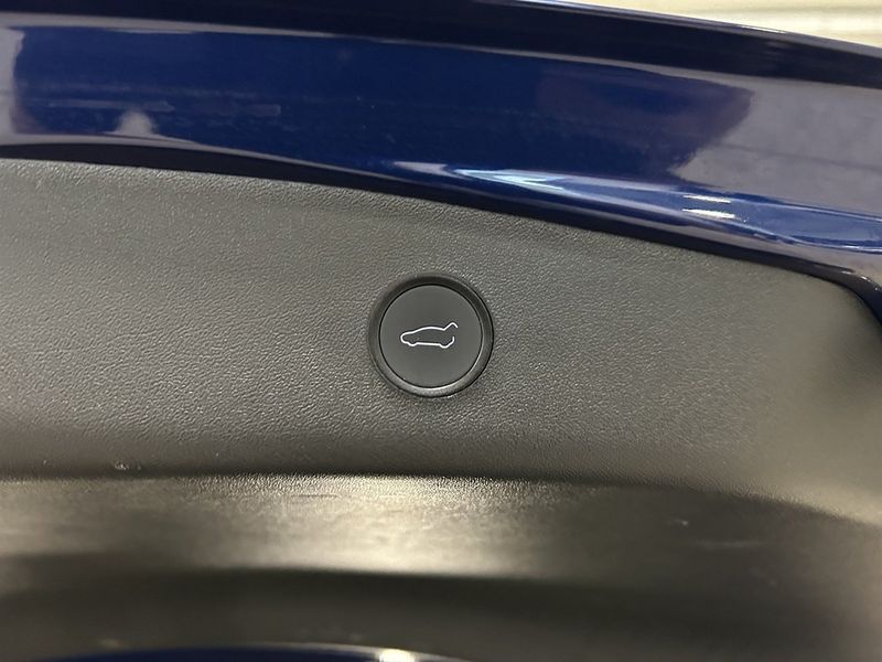 Tesla Model 3 bild 16