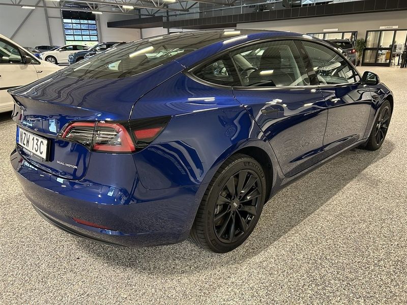 Tesla Model 3 bild 4