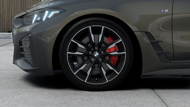 BMW i4 bild 7