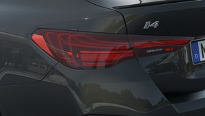 BMW i4 bild 8
