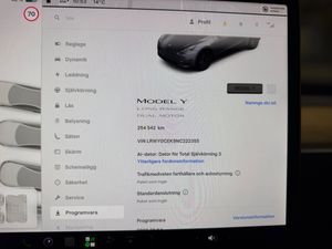 Tesla Model Y bild 14