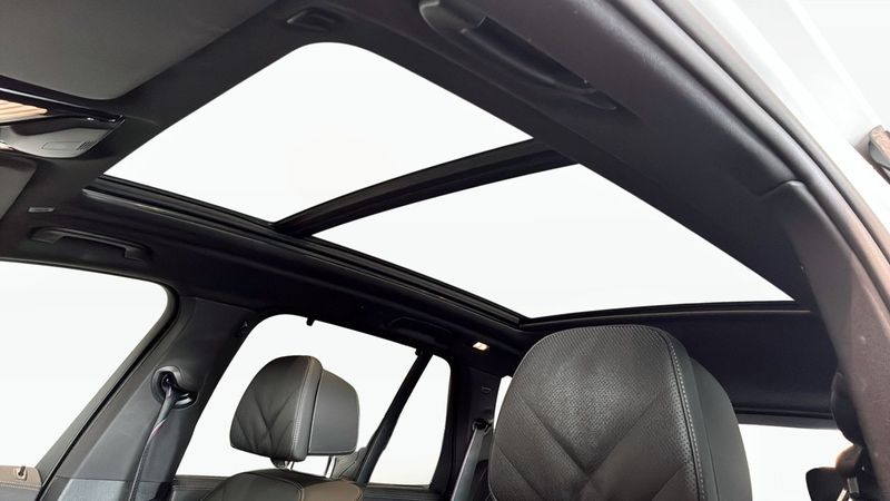 BMW X5 bild 13