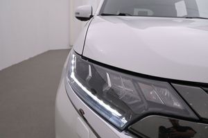 Mitsubishi Outlander bild 26
