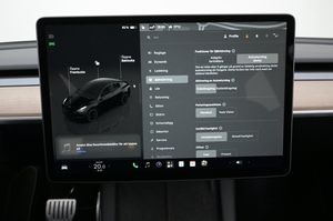 Tesla Model Y bild 12