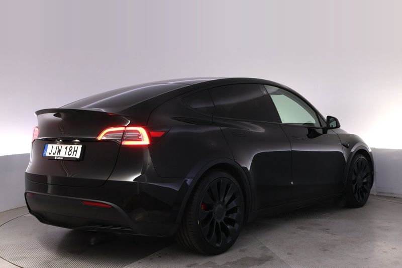 Tesla Model Y bild 5