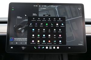 Tesla Model Y bild 17