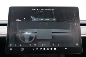 Tesla Model Y bild 13