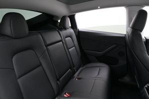 Tesla Model Y bild 20