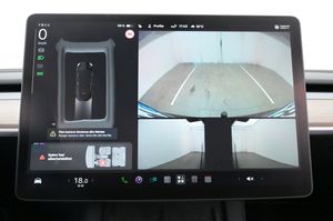 Tesla Model Y bild 15