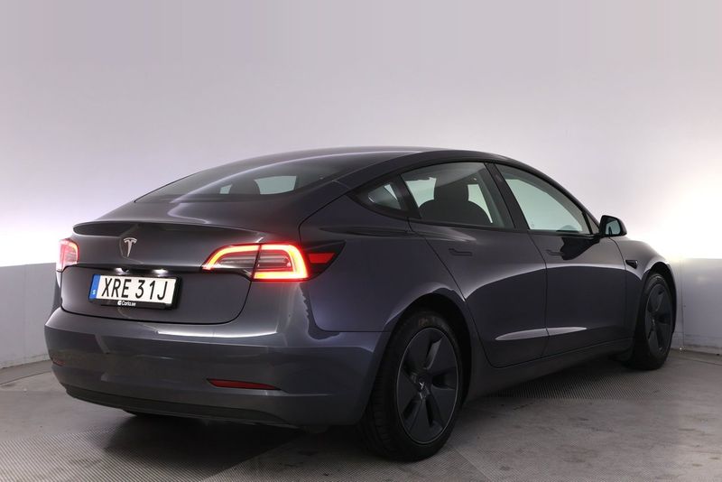 Tesla Model 3 bild 5