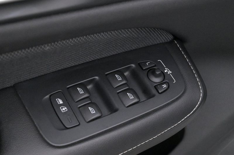 Volvo S60 bild 11