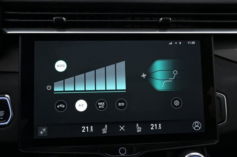 Lynk & Co 01 bild 16