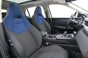 Lynk & Co 01 bild 12