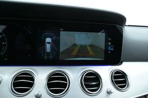 Mercedes E300 bild 16