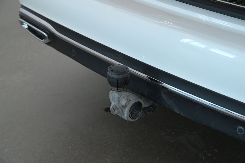 Mercedes E300 bild 25