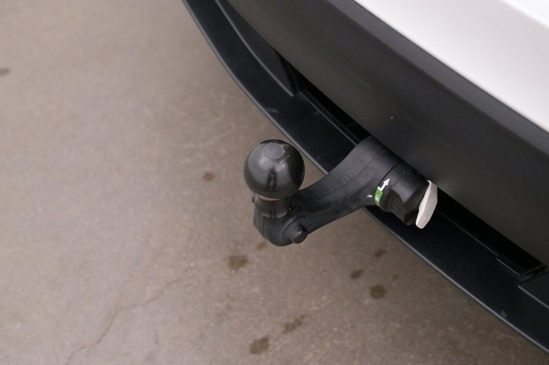Tesla Model Y bild 25