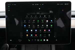 Tesla Model Y bild 21