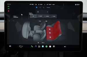 Tesla Model Y bild 15