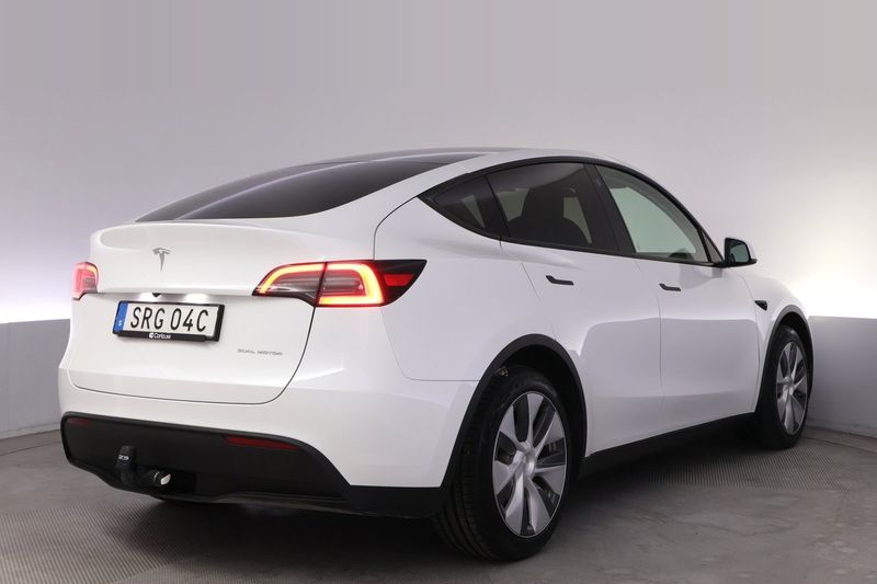 Tesla Model Y bild 5
