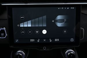 Lynk & Co 01 bild 20