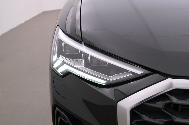 Audi Q3 bild 26