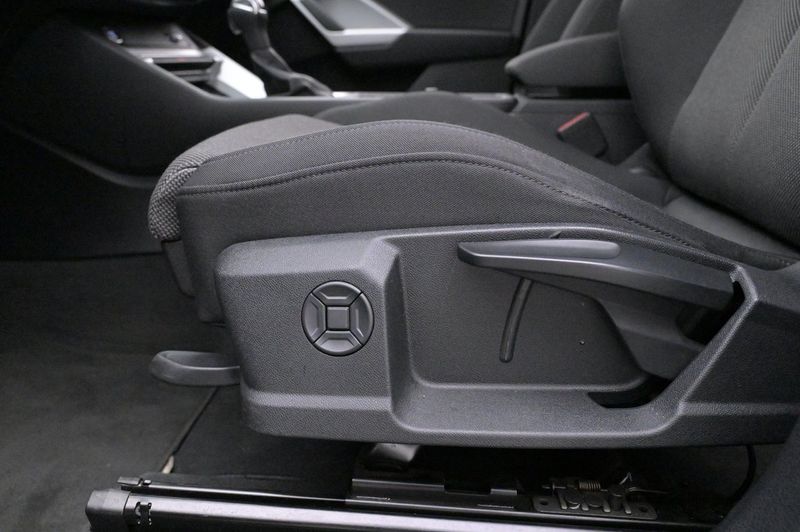 Audi Q3 bild 12