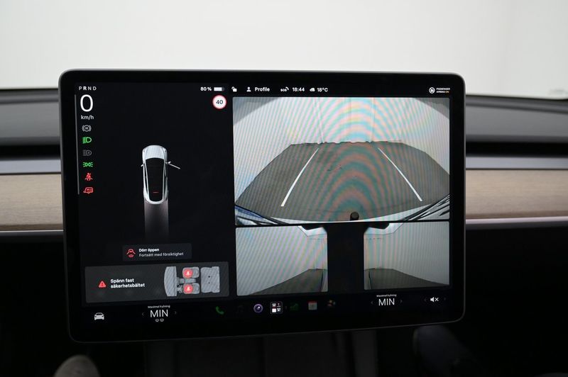 Tesla Model Y bild 18
