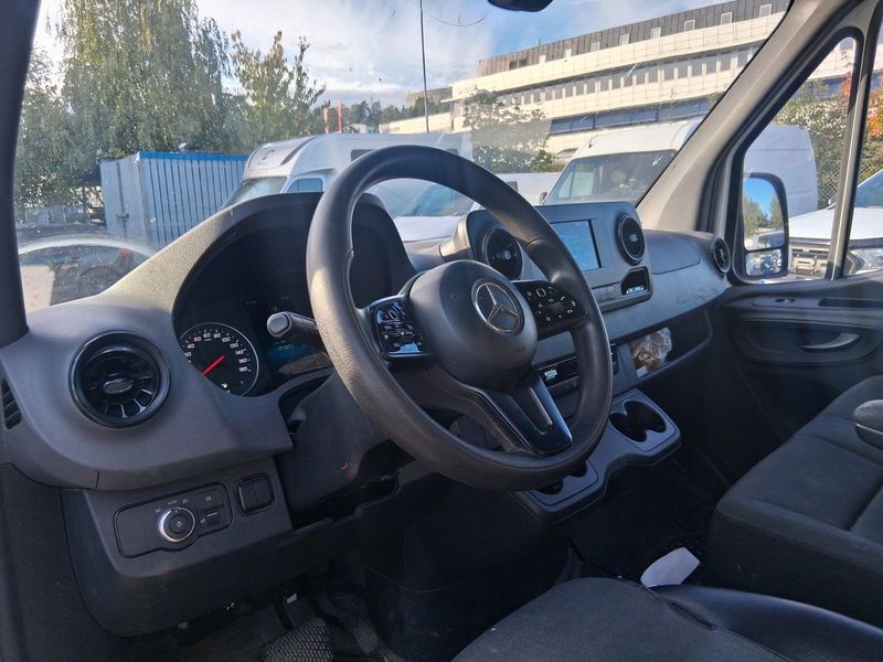 Mercedes Sprinter bild 2