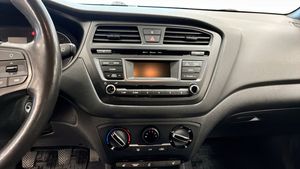 Hyundai i20 bild 12