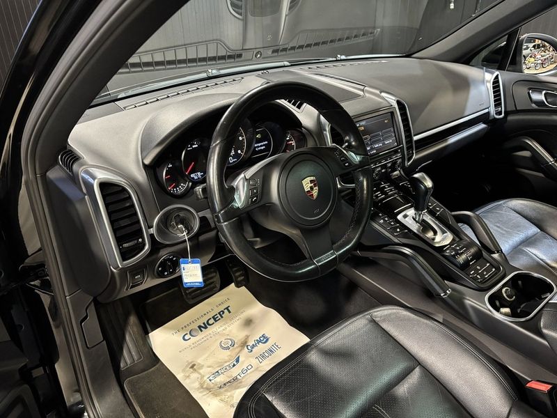 Porsche Cayenne bild 8