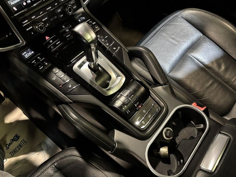 Porsche Cayenne bild 13