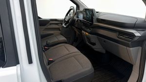 Ford Tourneo Custom bild 3