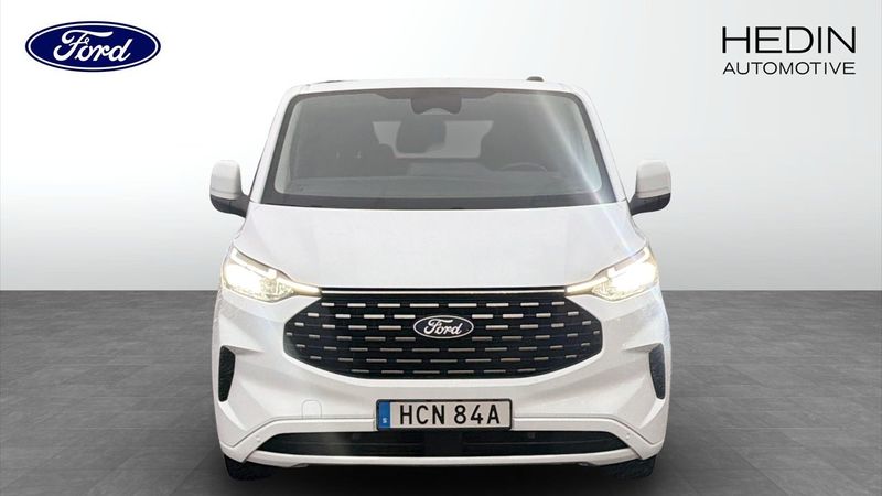 Ford Tourneo Custom bild 8