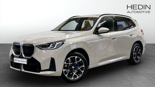 BMW X3 30e xDrive M Sport Active Edition HK Rattvärme Adap far - 2026