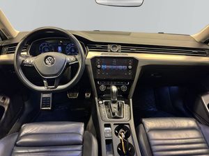Volkswagen Passat bild 8