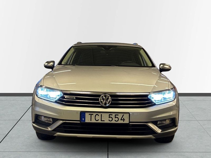 Volkswagen Passat bild 2