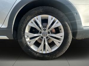 Volkswagen Passat bild 13