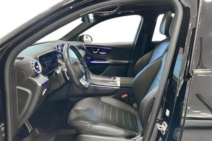 Mercedes GLC300 bild 7