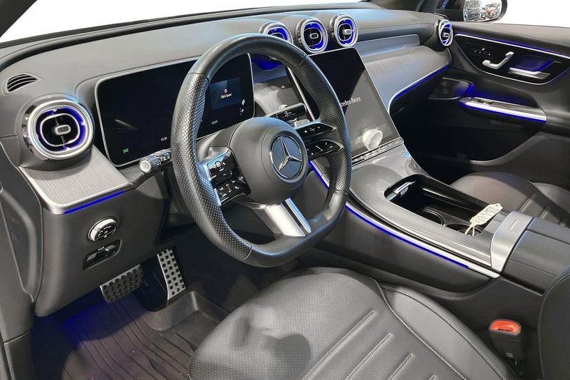 Mercedes GLC300 bild 14