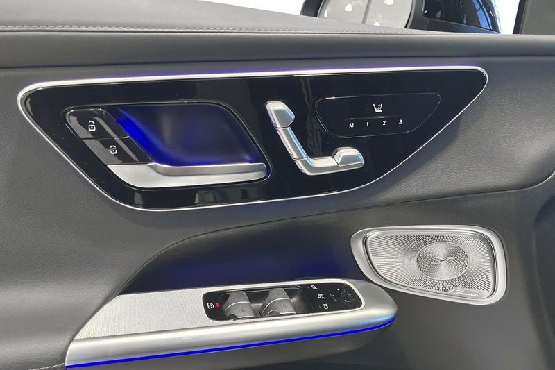 Mercedes GLC300 bild 5