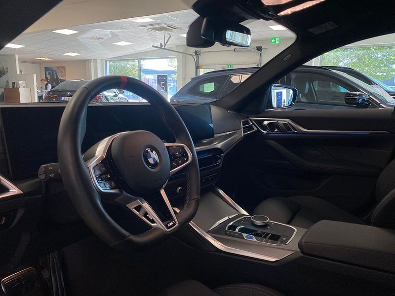 BMW i4 bild 5