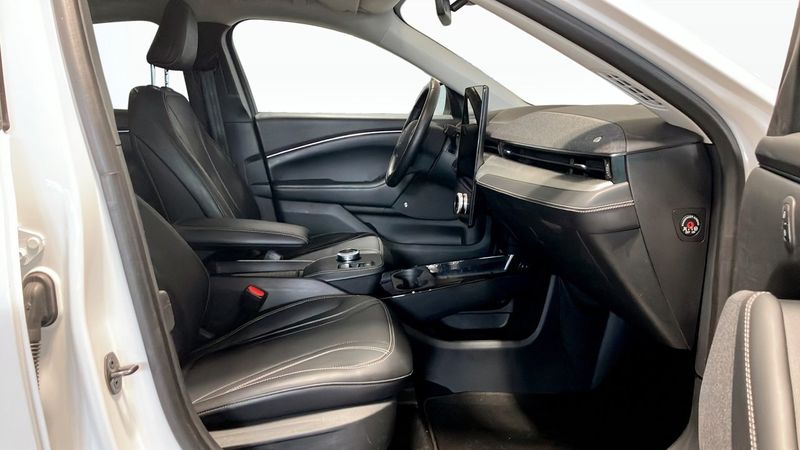 Ford Mustang Mach-E bild 3