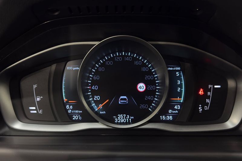 Volvo V70 bild 11