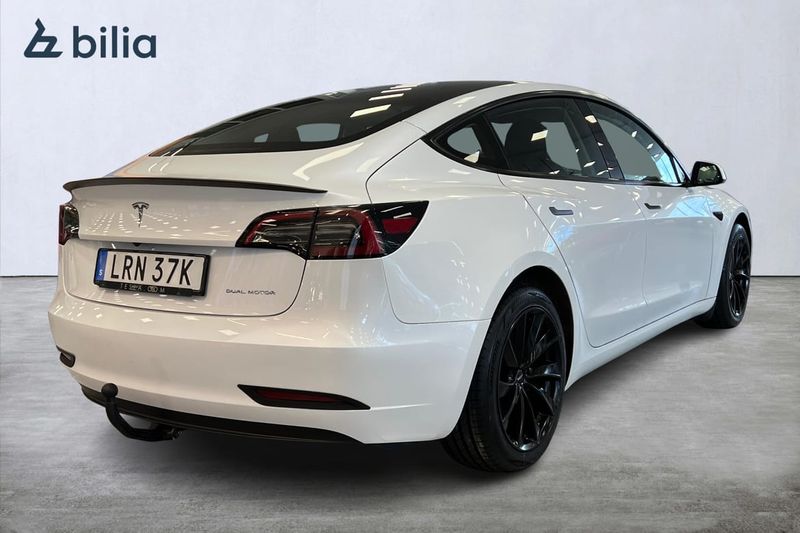 Tesla Model 3 bild 18
