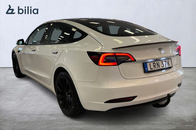 Tesla Model 3 bild 2